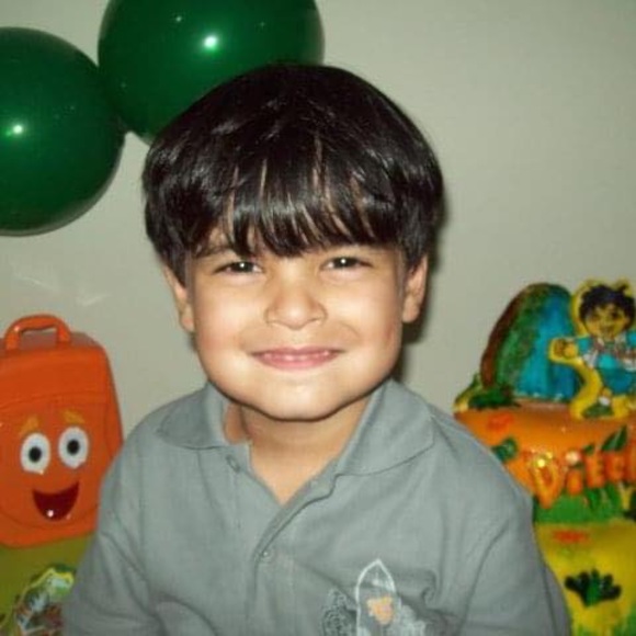 Meet your Posher, Romulo - Picture 1 of 1